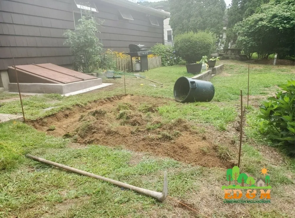 Custom residential landscaping experts serving Lynn, MA - ED & M Construction & Landscape