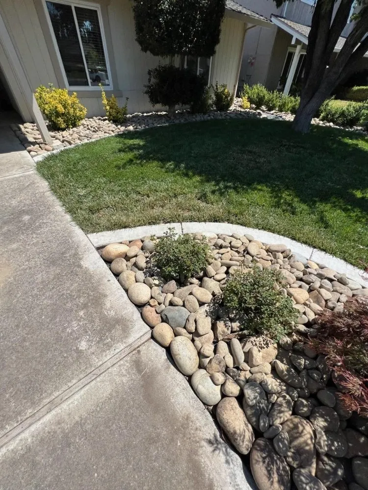 Reliable garden landscaping experts serving Manteca, CA - Ed Landscape Concrete Construction