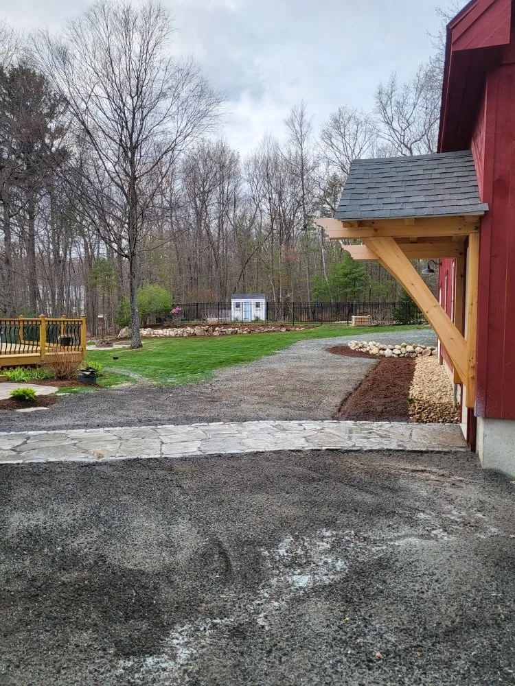 Professional lawn care service experts serving Merrimack, NH - E&D Landscaping