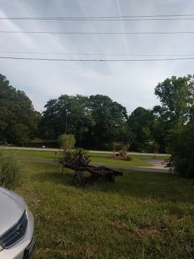 Expert lawn mowing service experts serving Lancaster, SC - Eda Cleaning and Lawn