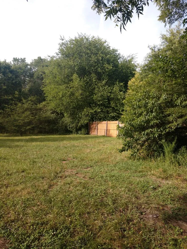 Expert landscaping services in Lancaster, SC - Eda Cleaning and Lawn