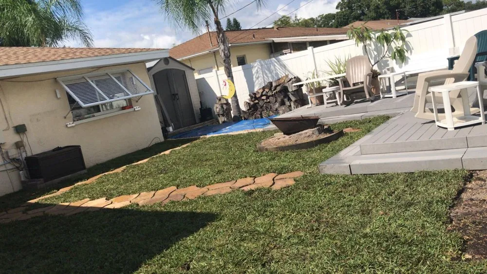 Local lawn mowing service for homes in saint petersburg, FL by EDA Lawn Services