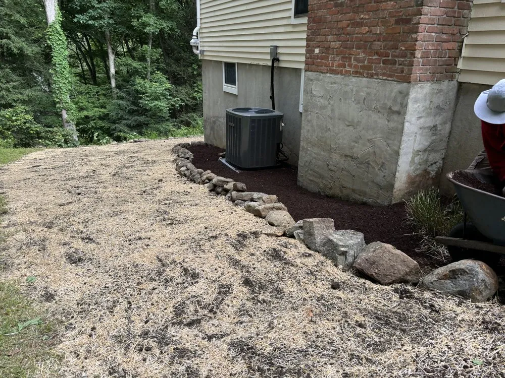 Expert garden landscaping for beautiful yards across Norwalk, CT - Eddie & Partners