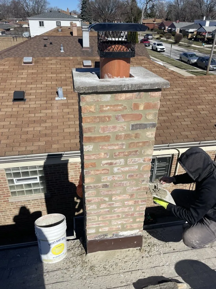 Affordable lawn care service experts serving Chicago, IL - Eddie Landscaping Power Wash Tuck Pointing