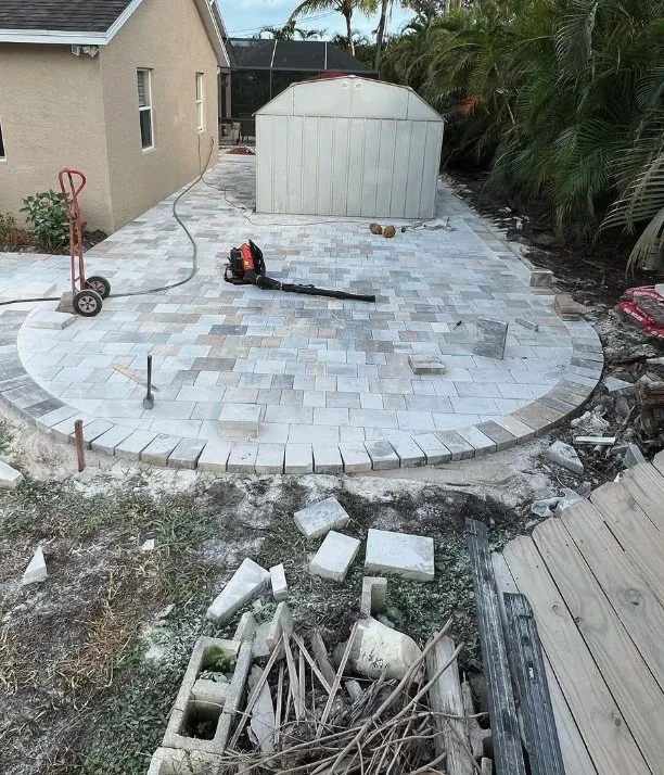 Reliable yard cleanup service with custom design across Port St. Lucie, FL - Eddie’s Creations