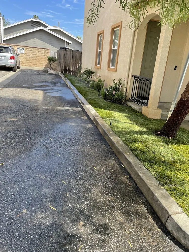 Custom garden landscaping in Sylmar, CA by Eddie’s Landscaping And Tree Service