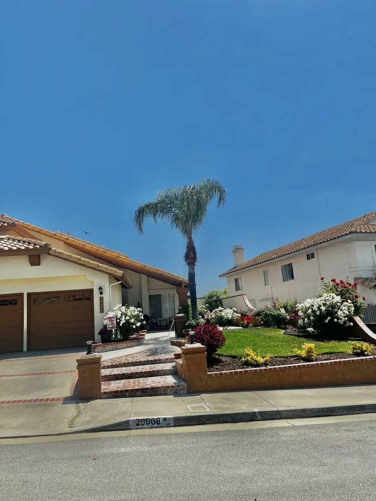Affordable landscape design in Sylmar, CA by Eddie’s Landscaping And Tree Service