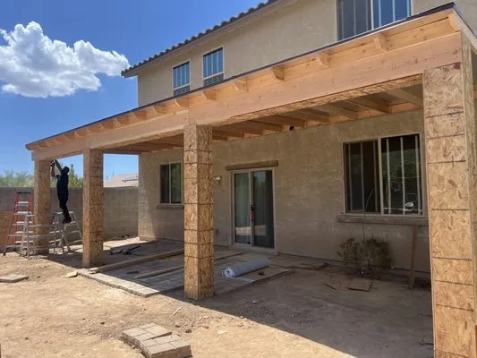 Eddie's Landscaping Logo