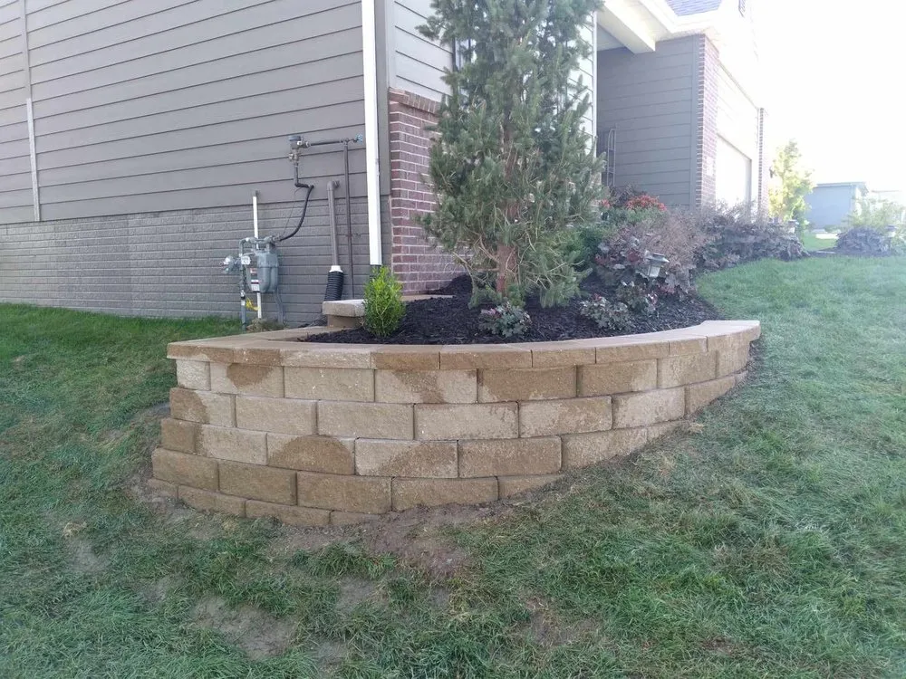 Affordable landscaping services in Omaha, NE by Eddies Landscaping