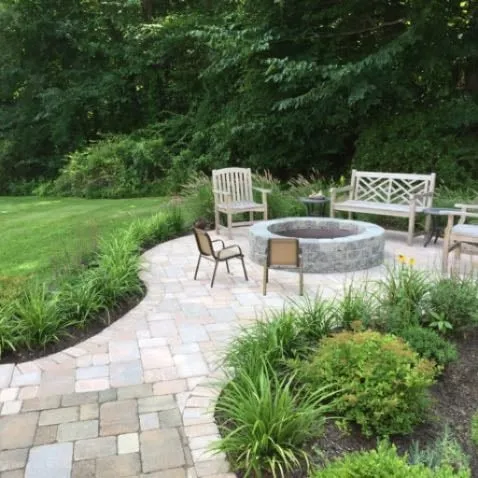 Local landscape installation experts serving Yorktown Heights, NY - Eddie's Yard