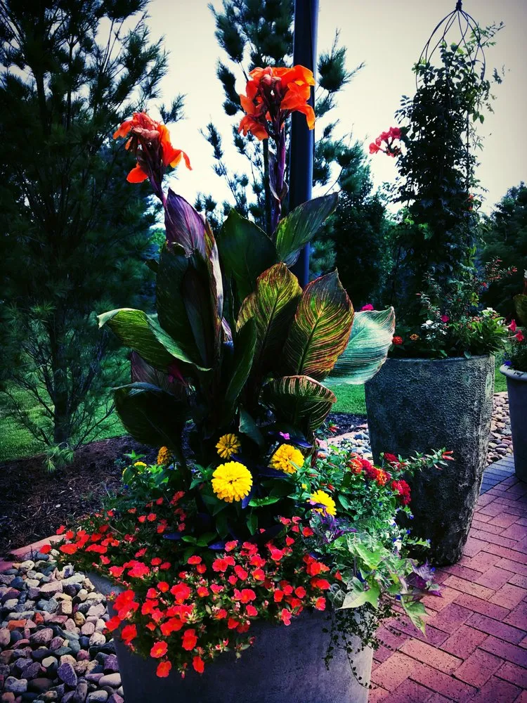 Reliable yard maintenance experts serving Omaha, NE - Eden Artistry