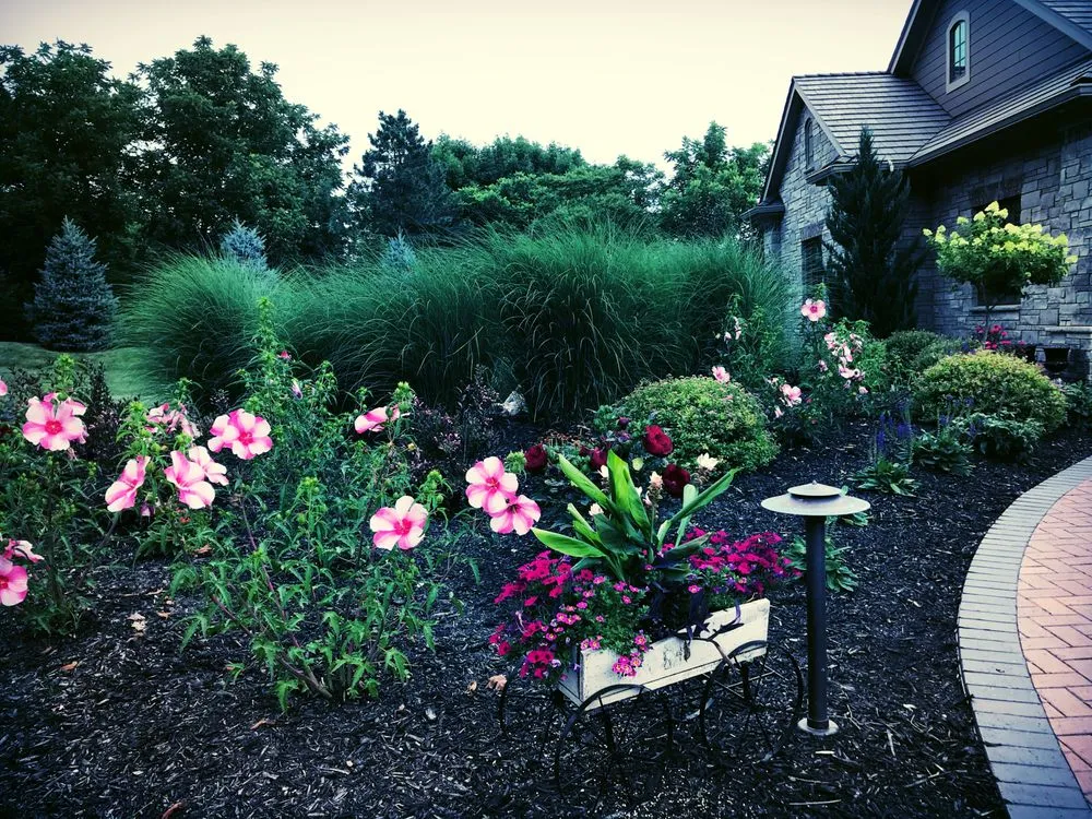 Professional yard cleanup service for homes in Omaha, NE by Eden Artistry