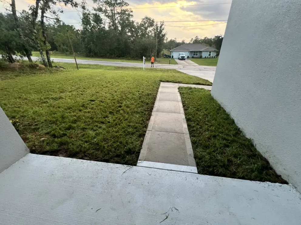 Reliable lawn mowing service experts serving Citrus Springs, FL - Eden Exteriors