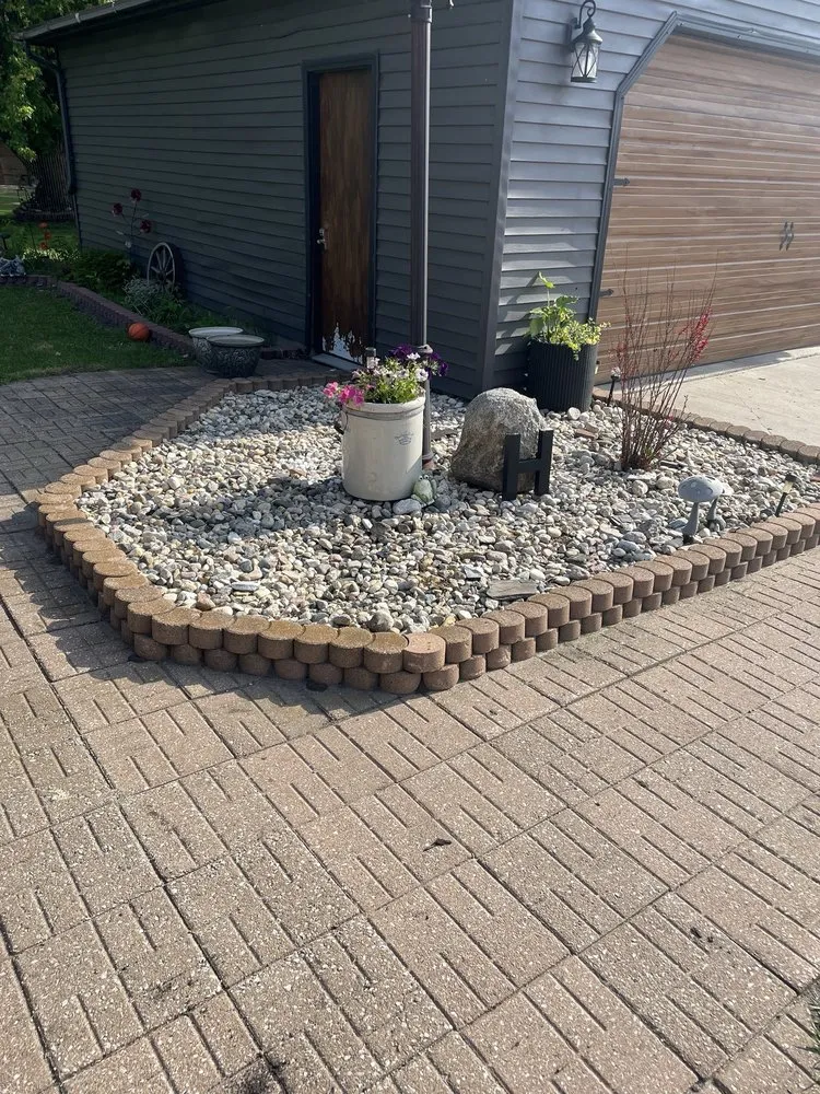 Local garden landscaping experts serving Baxter, MN - Eden Landscape