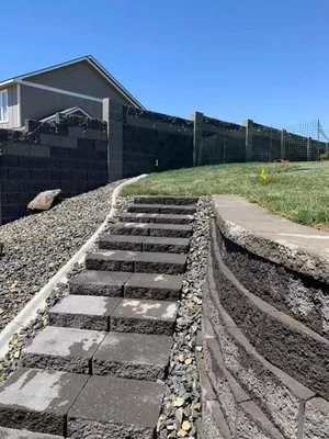 Eden Landscaping & Tree Service Logo