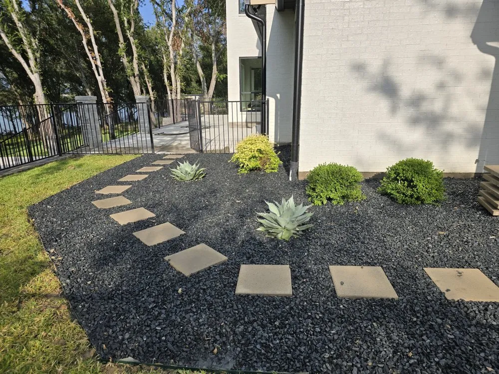 Top-rated yard maintenance in Little Elm, TX by Eden Landscaping