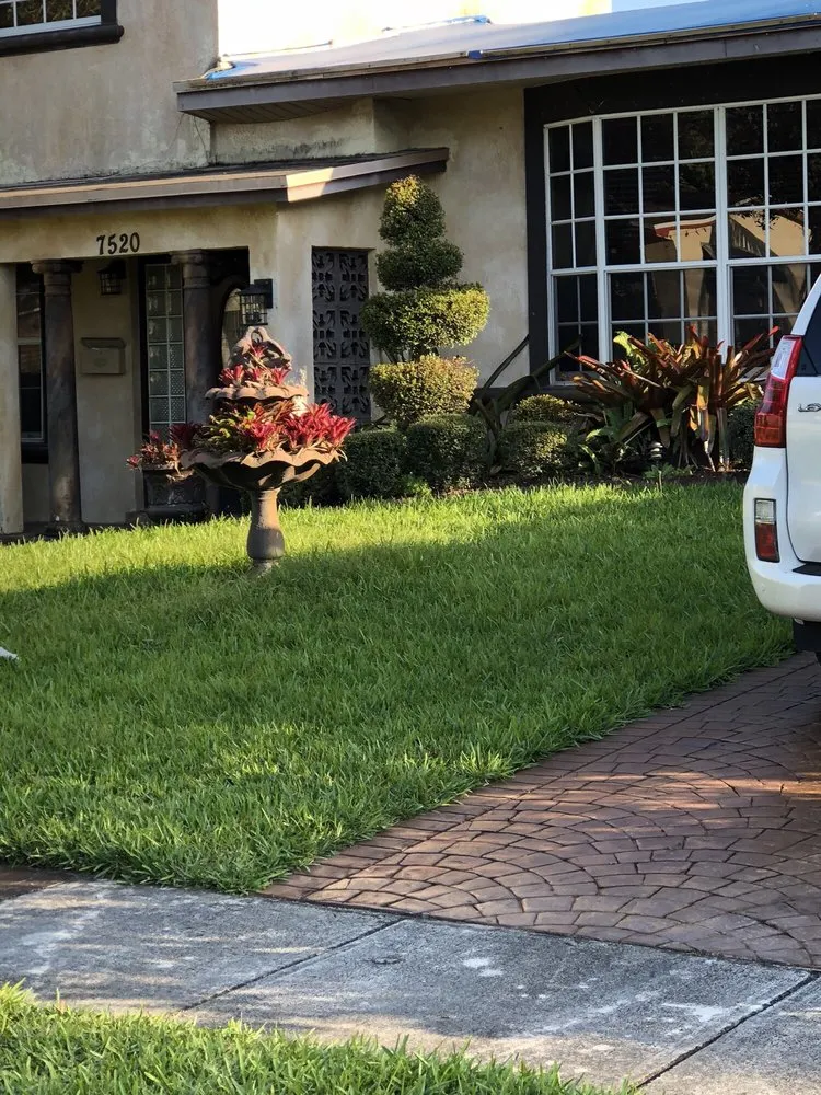 Local outdoor landscaping in Hollywood, FL by Edenn Landscaping