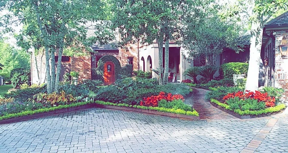 Trusted landscaping services experts serving Lafayette, LA - EdenScapes
