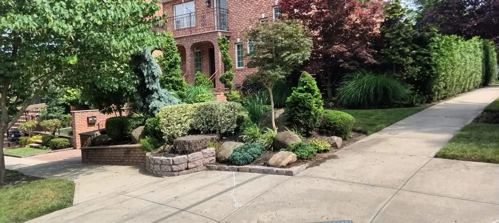Top-rated garden landscaping for outdoor upgrades across New York, NY - Edgar Hdz Landscaping and Construction Corp