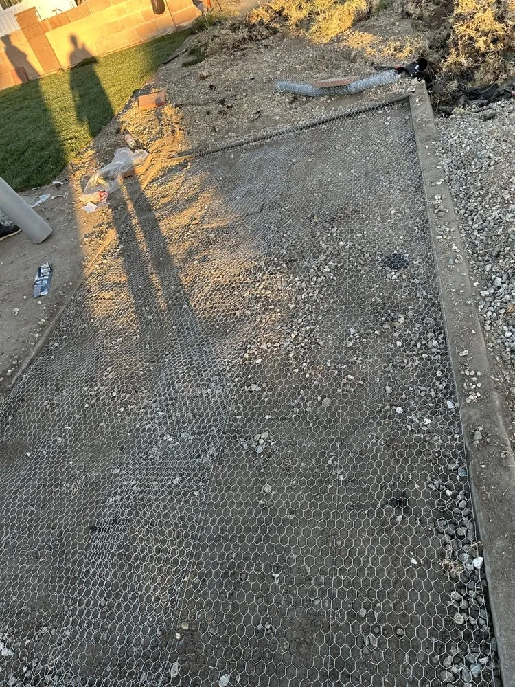 Custom lawn care service in West Hills, CA by Edgar Martinez