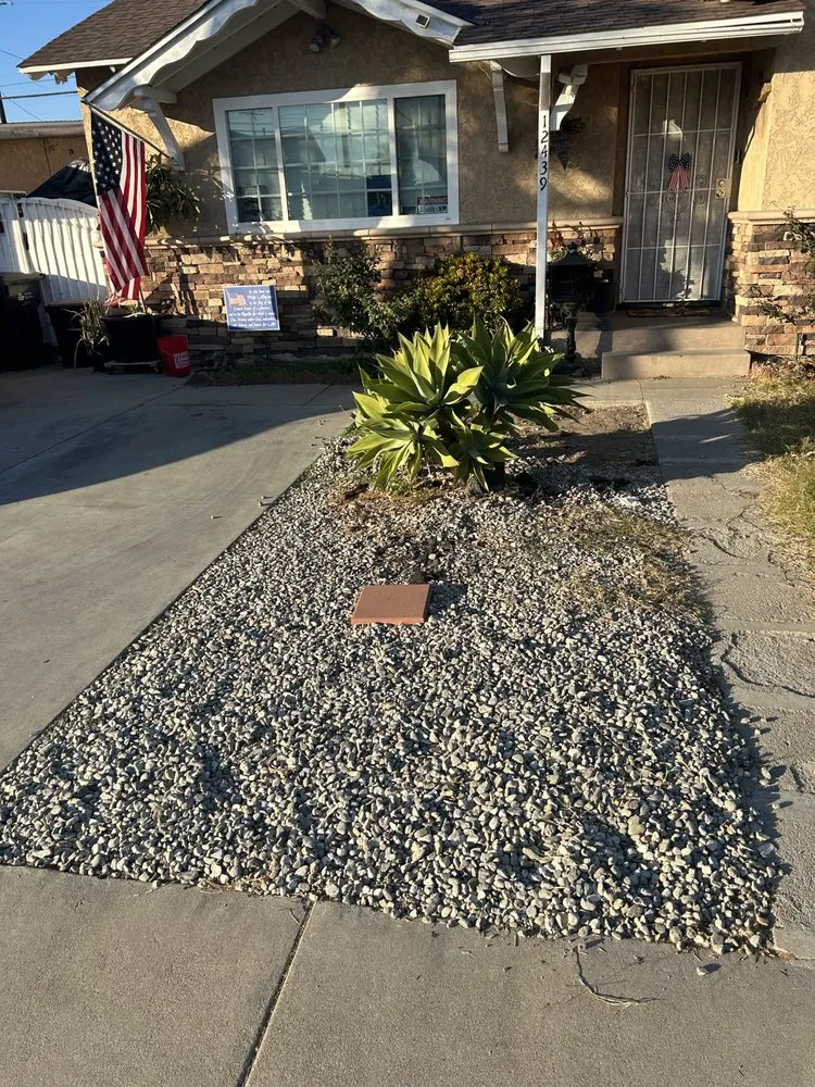 Custom residential landscaping in West Hills, CA - Edgar Martinez