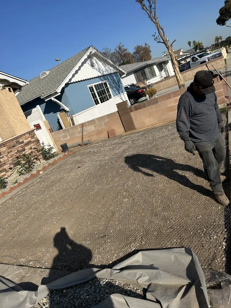 Custom yard maintenance for homes across West Hills, CA - Edgar Martinez