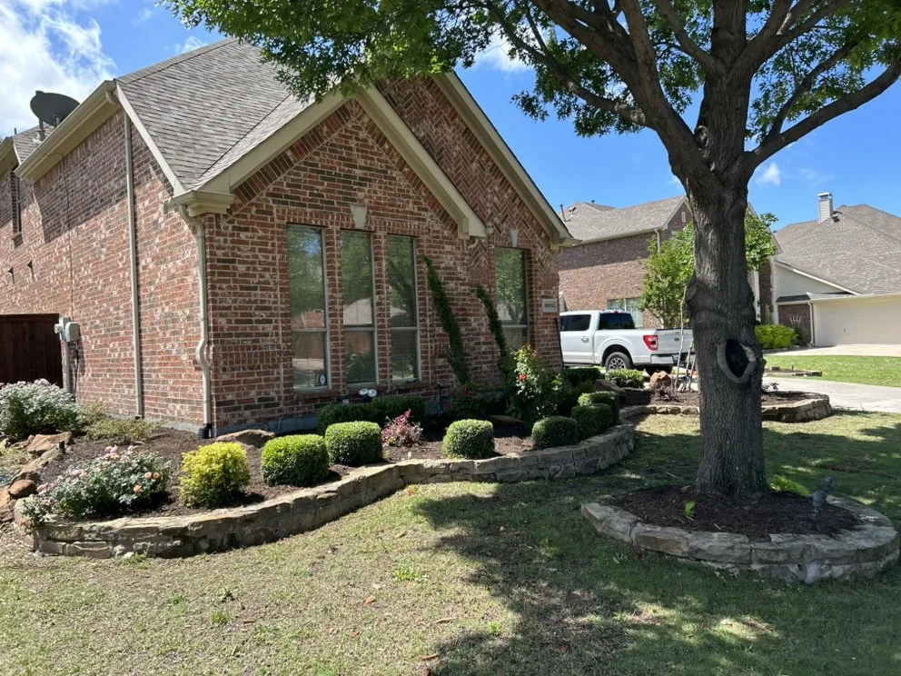 Trusted lawn care service with custom design across Dallas, TX - Edgar’s Landscaping