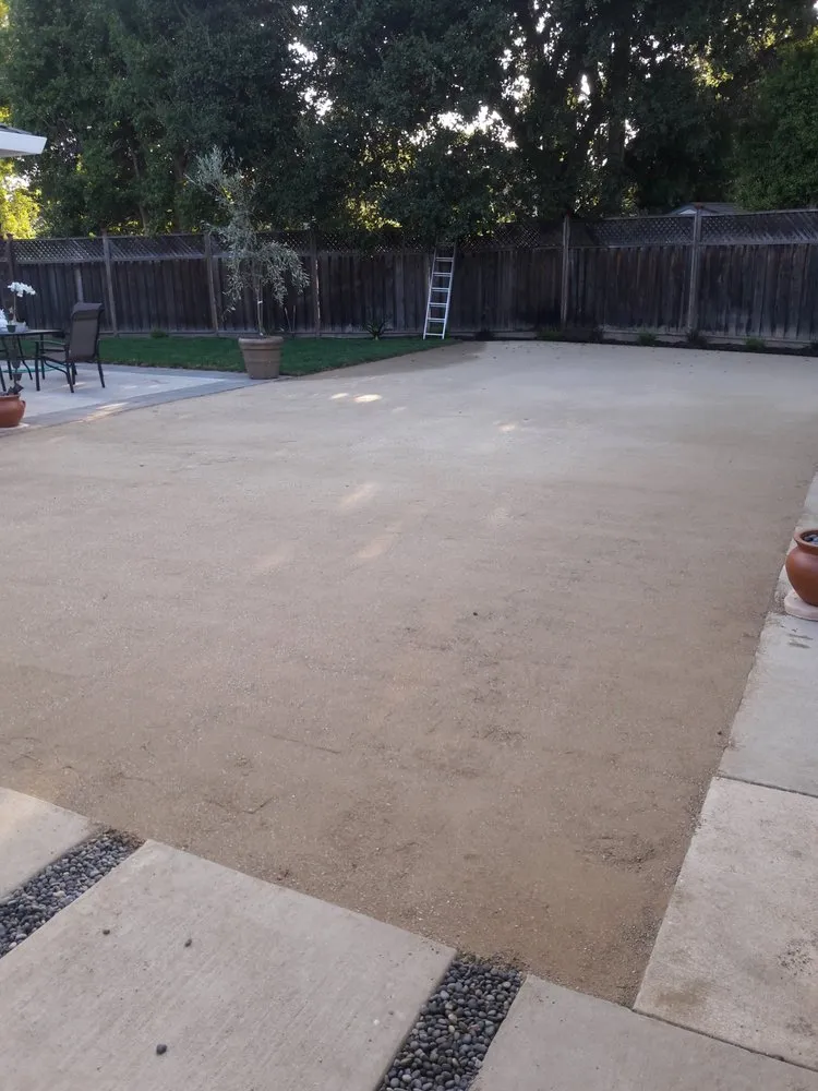 Expert yard maintenance in Menlo Park, CA - Edgar's Maintenance