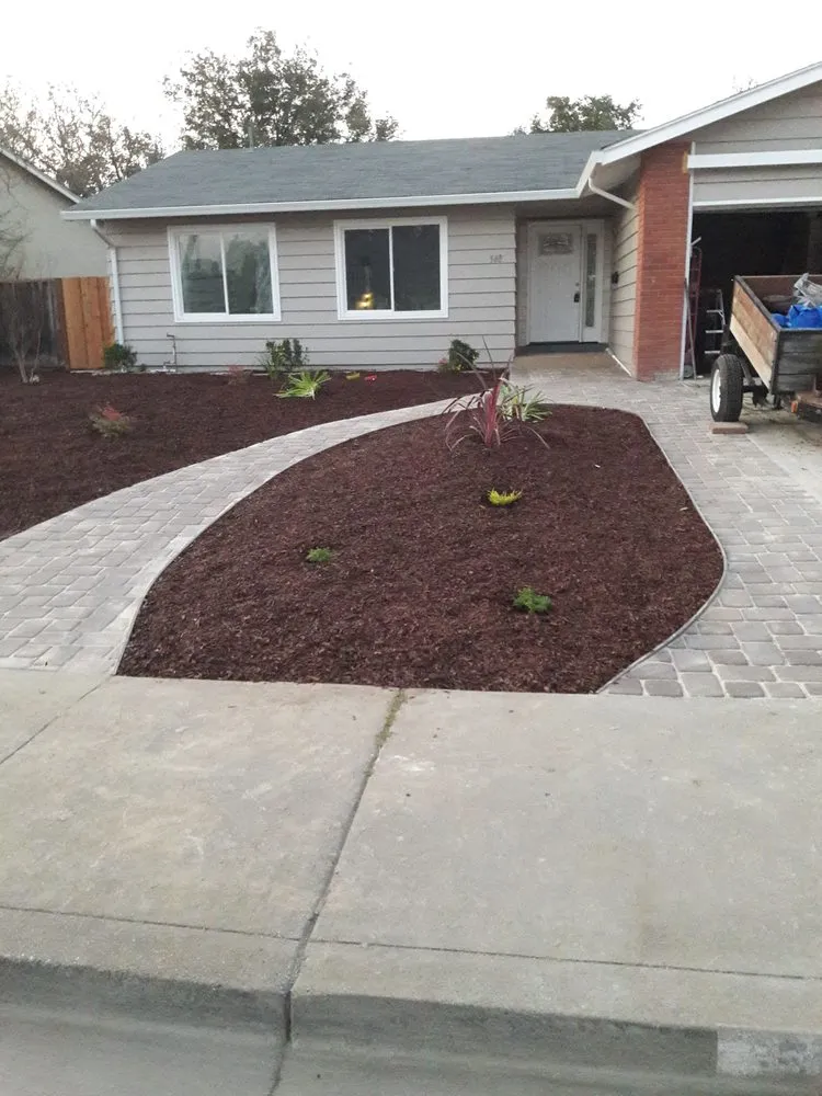 Affordable yard maintenance in Menlo Park, CA - Edgar's Maintenance