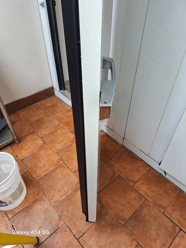 Expert yard maintenance near you across North Liberty, IA - Edge 2 Edge Cleaning