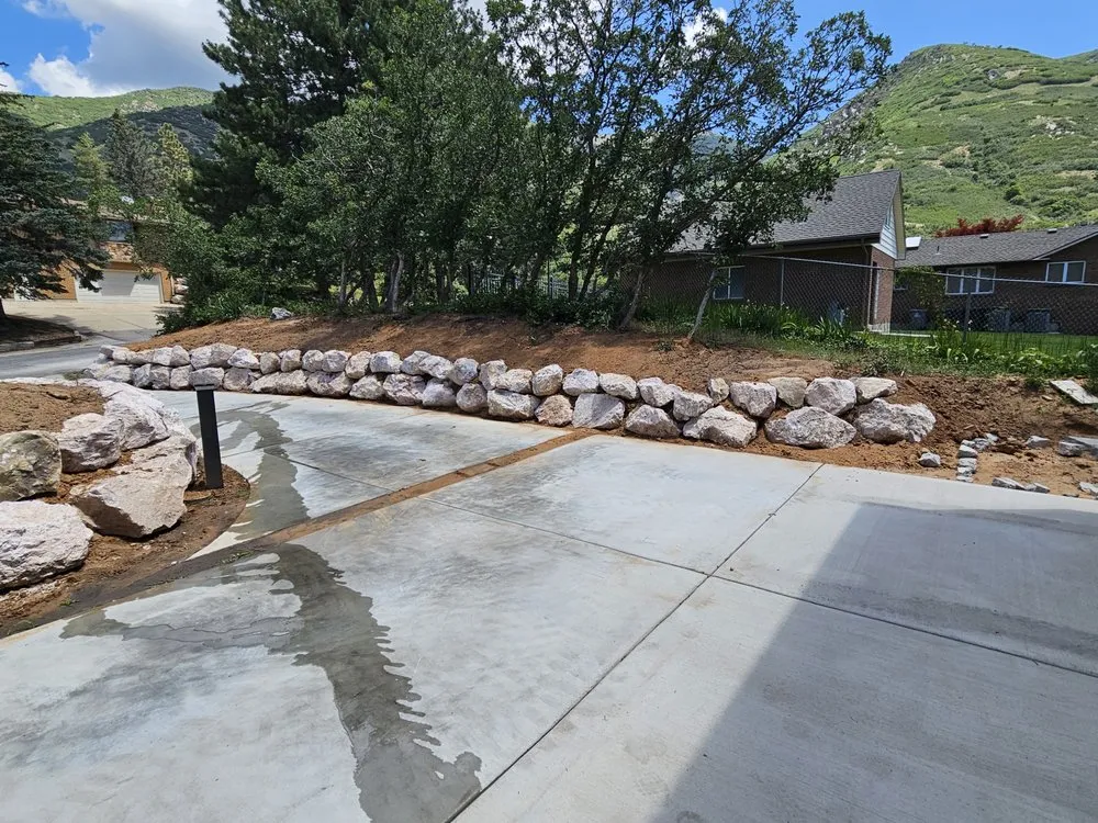 Affordable lawn mowing service for beautiful yards across Pleasant View, UT - Edge Earthscapes