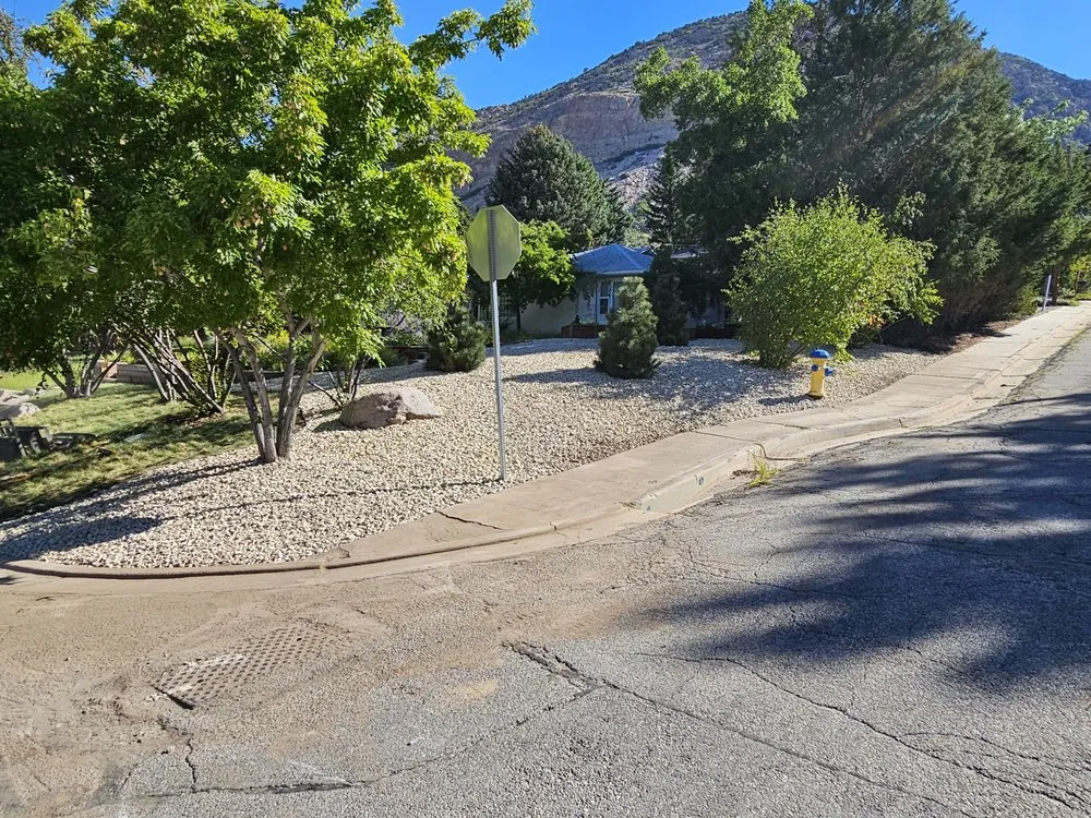 Local lawn care service in Pleasant View, UT - Edge Earthscapes