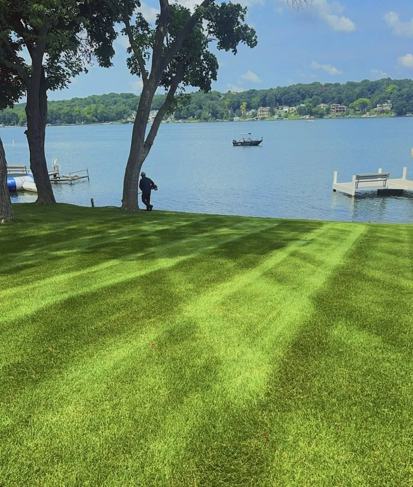 Professional outdoor landscaping for beautiful yards in Waukesha, WI by Edge It