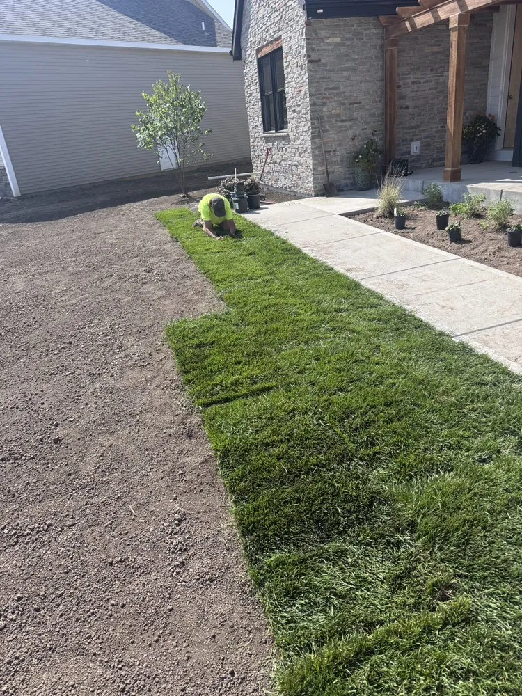 Affordable yard cleanup service for year-round maintenance across Waukesha, WI - Edge It
