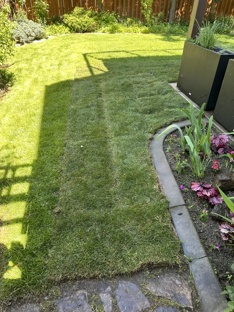 Expert lawn care service in Bend, OR - Edge Landscaping