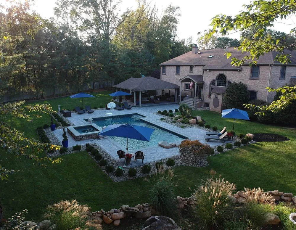 Affordable lawn care service experts serving Orangeburg, NY - Edge Landscaping