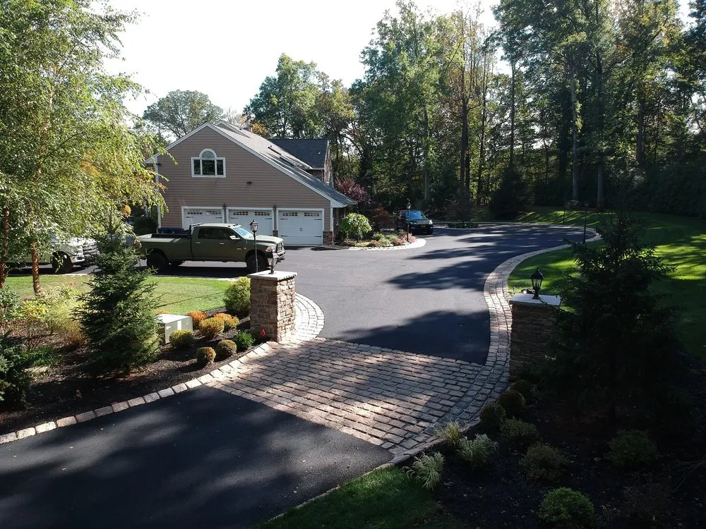 Custom landscape design experts serving Orangeburg, NY - Edge Landscaping