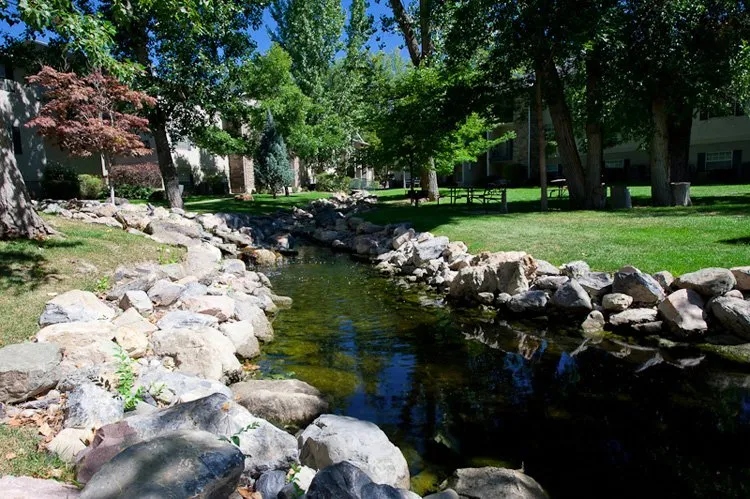Custom garden landscaping experts serving Orem, UT - Edge Landscaping