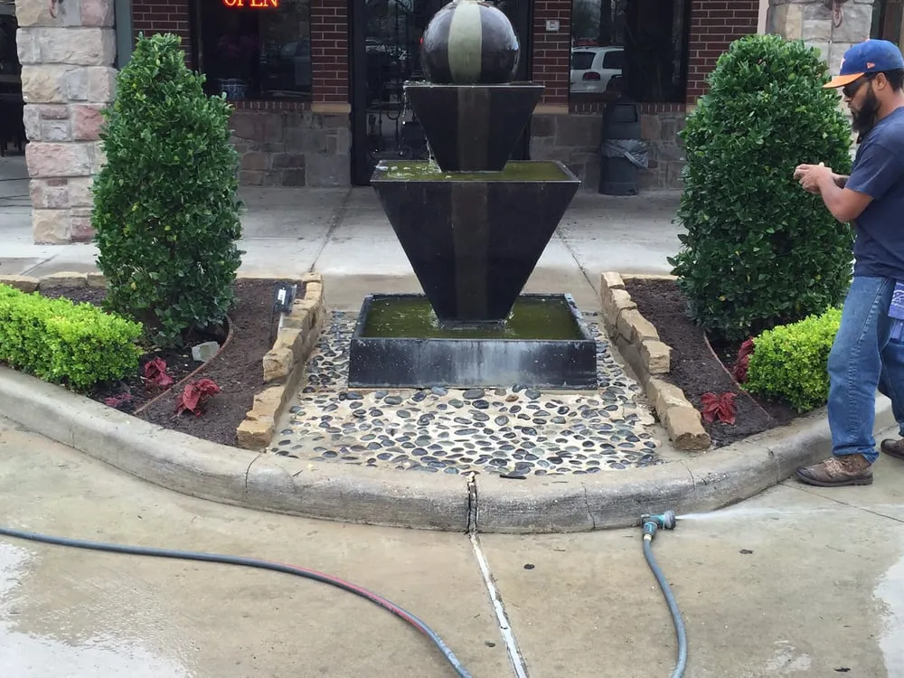 Top-rated outdoor landscaping for beautiful yards across Victoria, TX - Edge Landscaping