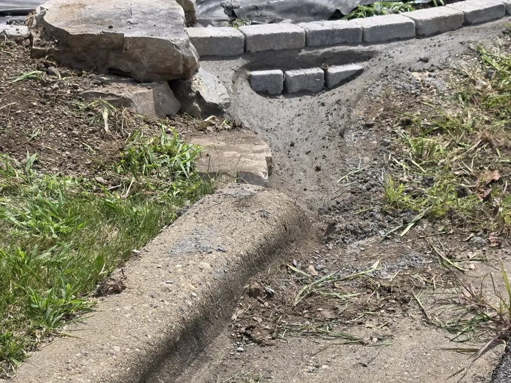 Trusted yard maintenance for beautiful yards across Chillicothe, IL - EDGE Lawn and Garden