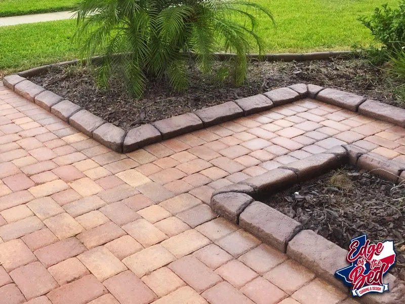 Reliable yard maintenance experts serving Georgetown, TX - Edge Of The Bed Curbing And Design