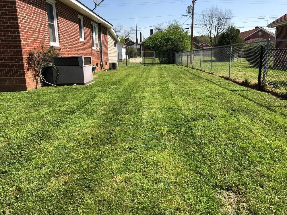 Trusted garden landscaping experts serving Greenwood, SC - Edge To Edge