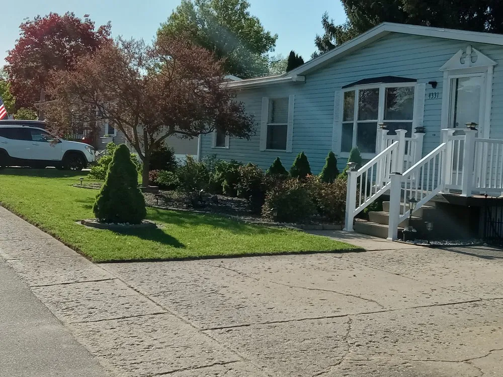 Affordable landscape design in Byron Center, MI - Edge To Edge Services