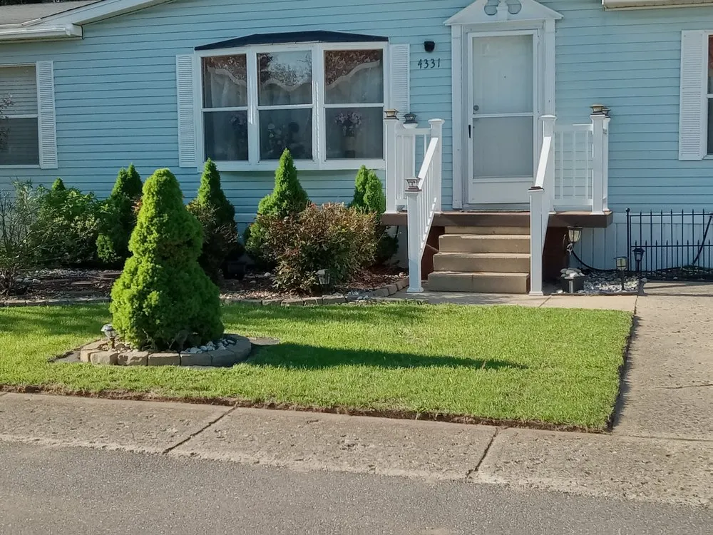 Local lawn care service for beautiful yards across Byron Center, MI - Edge To Edge Services