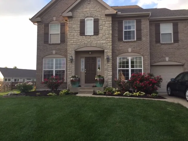 Top-rated garden landscaping for homes in Batavia, OH by Edge2Edge Lawn Solutions