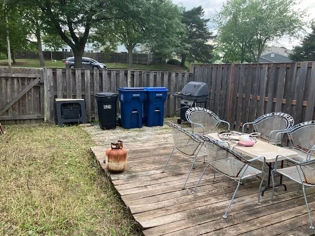 Professional garden landscaping in Hawthorn Woods, IL - Edgewood Landscape & Hardscapes