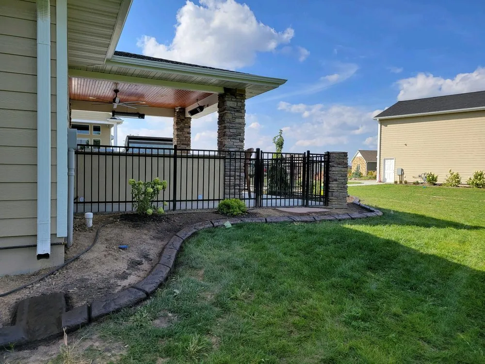 Local yard cleanup service experts serving Kearney, NE - Edging Nebraska