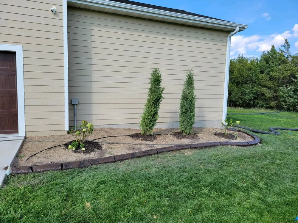 Expert lawn care service experts serving Kearney, NE - Edging Nebraska