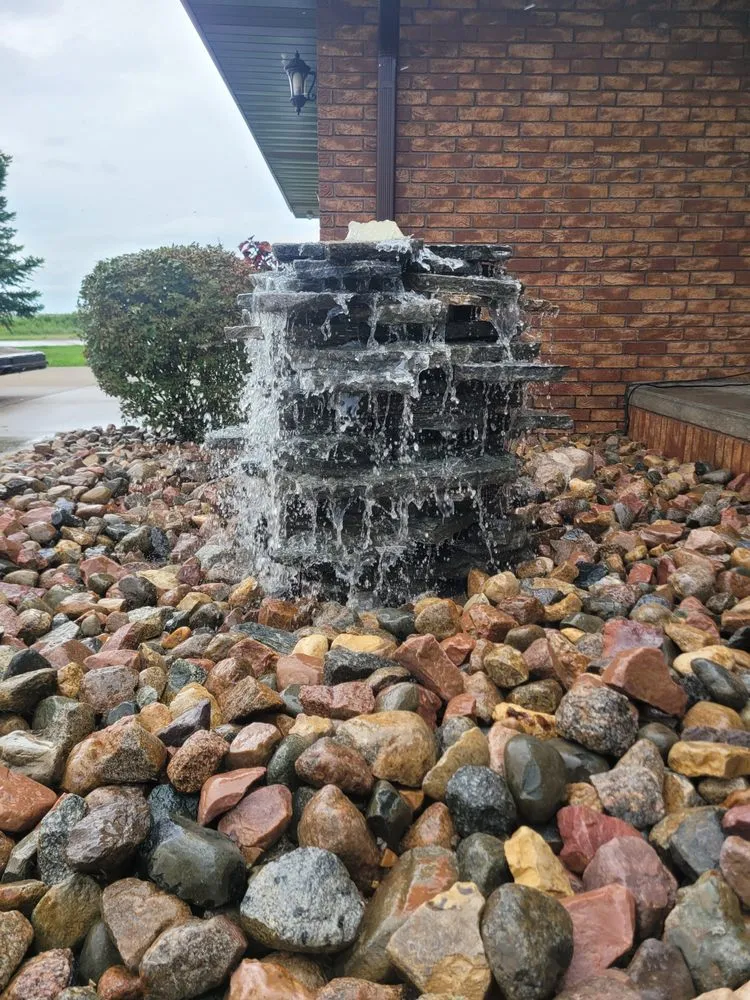 Custom residential landscaping in Kearney, NE by Edging Nebraska