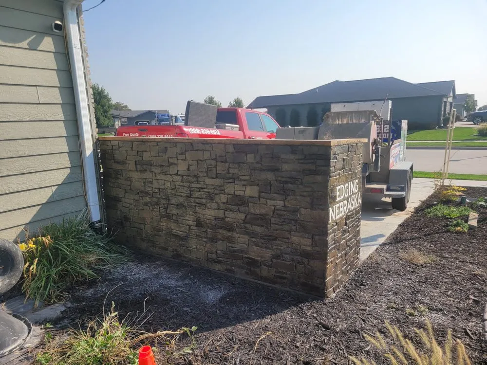 Affordable landscape installation near you across Kearney, NE - Edging Nebraska
